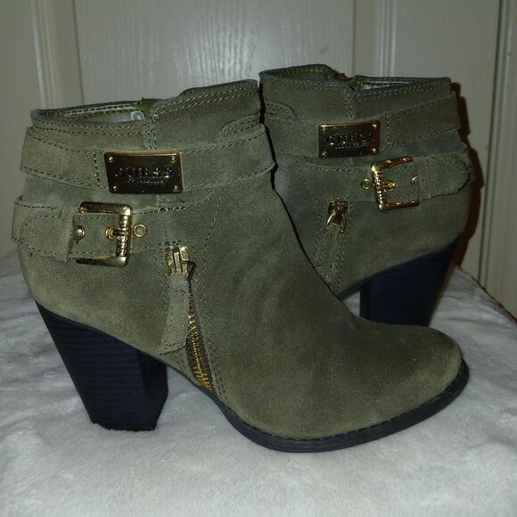 Guess Gather green suede ankle bootie with chunky black block heel size 7 - Picture 2 of 7